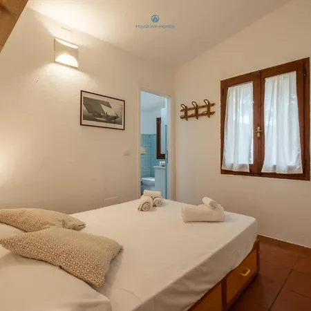 Villa Chia Villa *